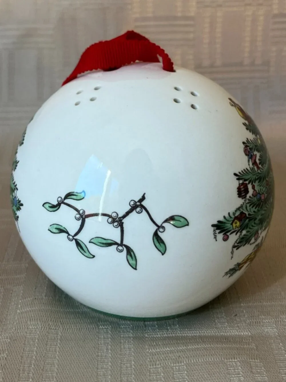 Vtg 1982 SPODE CHRISTMAS POTPOURRI BALL SPHERE ORNAMENT ENGLAND S3324-G